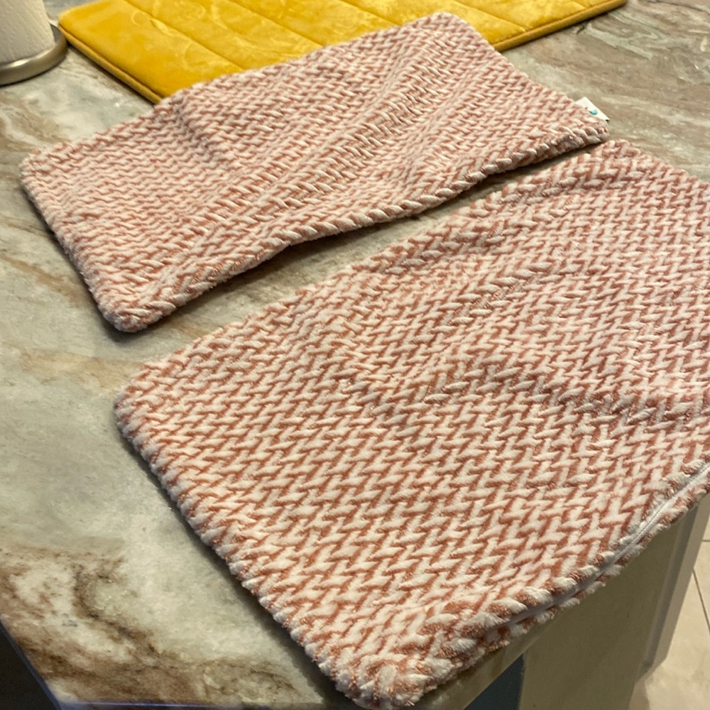 Paulson pillow cases